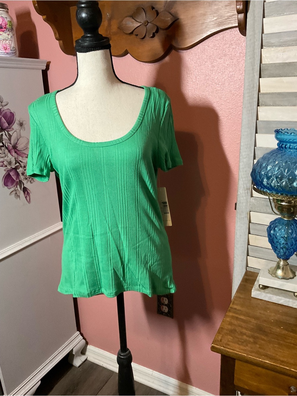 Cyrus Scoop Neck Short Sleeve Top - Green